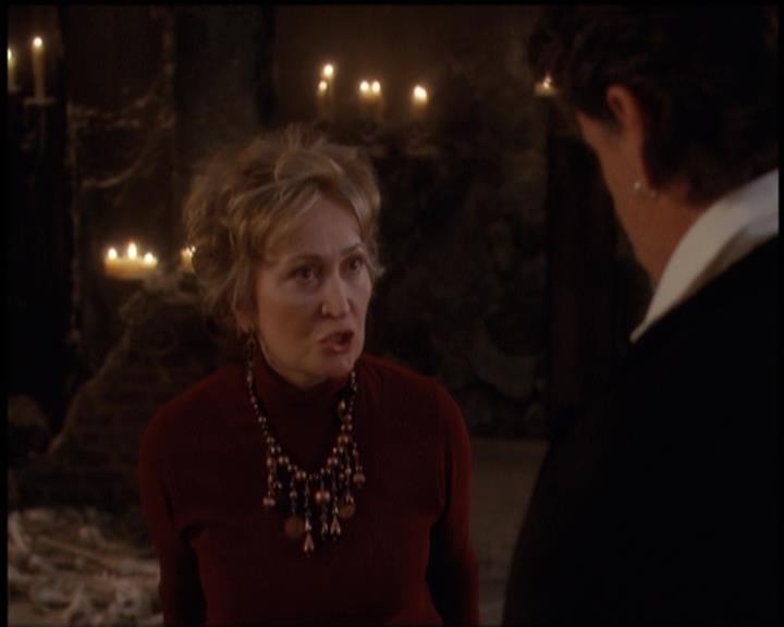 Charmed-Online-dot-net_5x21NecromancingTheStone1717.jpg Charmed-Online-dot-net_5x21NecromancingTheStone1717.jpg