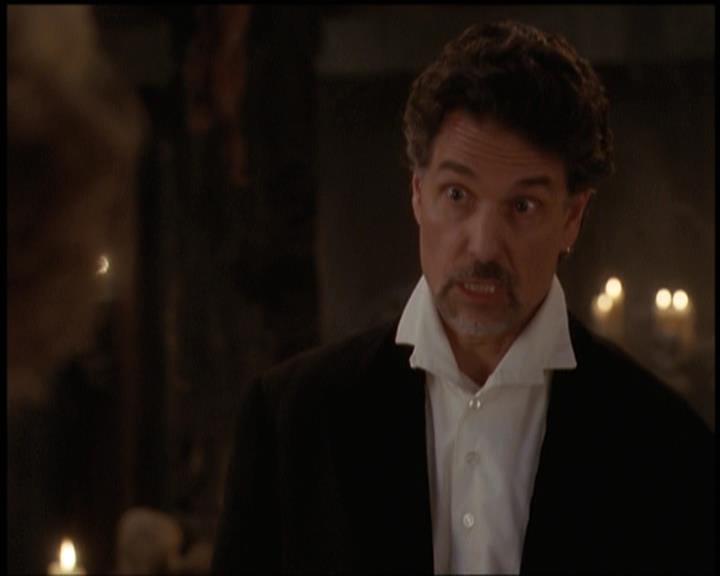 Charmed-Online-dot-net_5x21NecromancingTheStone1720.jpg Charmed-Online-dot-net_5x21NecromancingTheStone1720.jpg