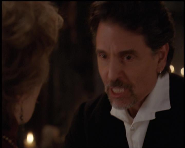 Charmed-Online-dot-net_5x21NecromancingTheStone1758.jpg Charmed-Online-dot-net_5x21NecromancingTheStone1758.jpg