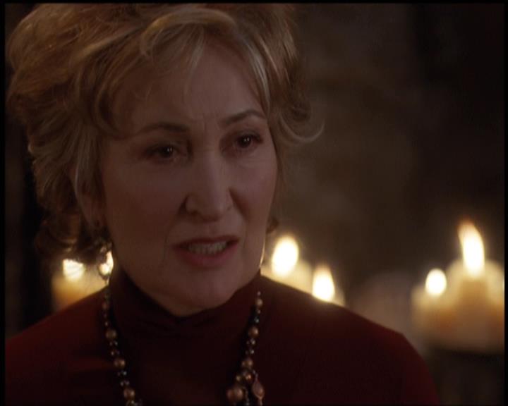 Charmed-Online-dot-net_5x21NecromancingTheStone1773.jpg Charmed-Online-dot-net_5x21NecromancingTheStone1773.jpg