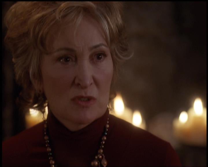 Charmed-Online-dot-net_5x21NecromancingTheStone1774.jpg Charmed-Online-dot-net_5x21NecromancingTheStone1774.jpg