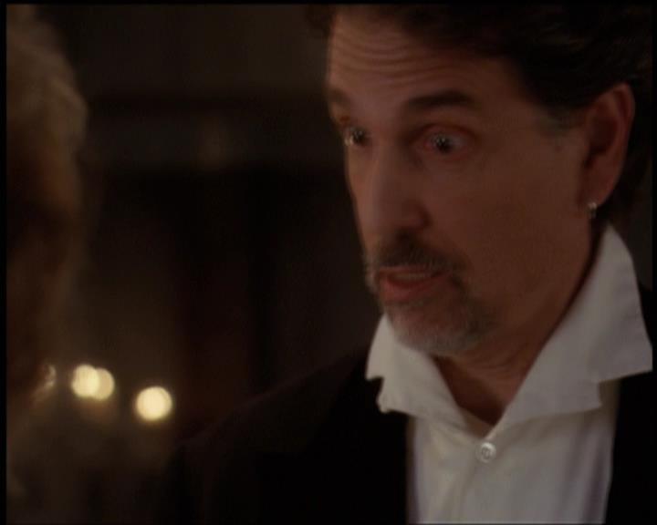 Charmed-Online-dot-net_5x21NecromancingTheStone1788.jpg Charmed-Online-dot-net_5x21NecromancingTheStone1788.jpg