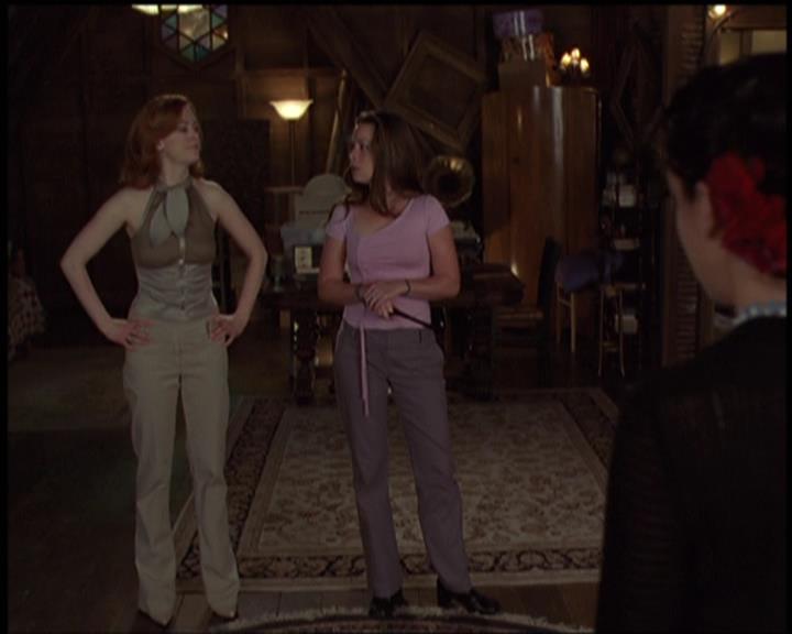 Charmed-Online-dot-net_5x21NecromancingTheStone1825.jpg Charmed-Online-dot-net_5x21NecromancingTheStone1825.jpg