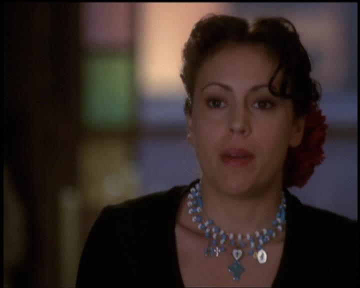 Charmed-Online-dot-net_5x21NecromancingTheStone1842.jpg Charmed-Online-dot-net_5x21NecromancingTheStone1842.jpg