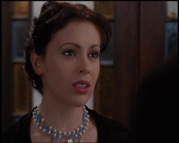 Charmed-Online-dot-net_5x21NecromancingTheStone1892.jpg Charmed-Online-dot-net_5x21NecromancingTheStone1892.jpg