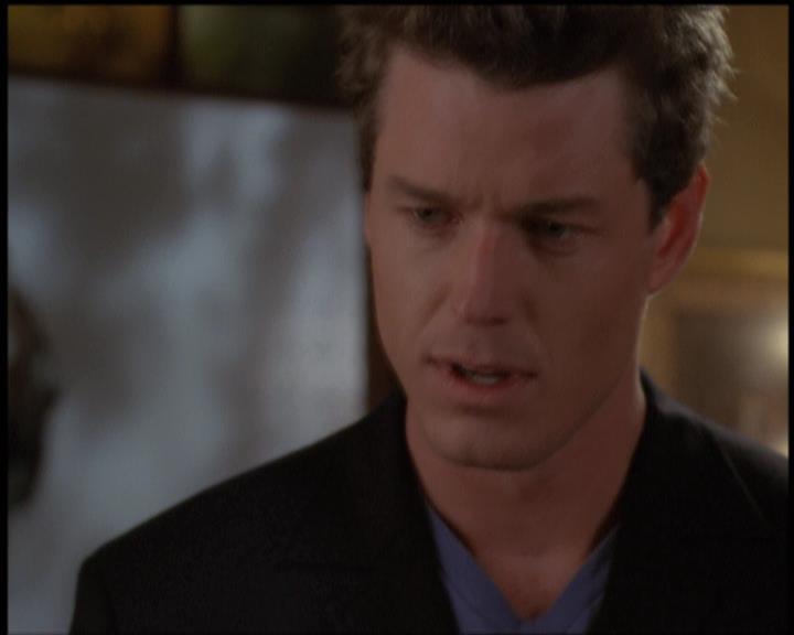 Charmed-Online-dot-net_5x21NecromancingTheStone1900.jpg Charmed-Online-dot-net_5x21NecromancingTheStone1900.jpg