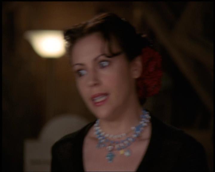 Charmed-Online-dot-net_5x21NecromancingTheStone1984.jpg Charmed-Online-dot-net_5x21NecromancingTheStone1984.jpg