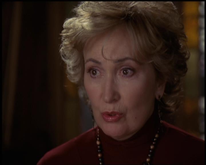 Charmed-Online-dot-net_5x21NecromancingTheStone2010.jpg Charmed-Online-dot-net_5x21NecromancingTheStone2010.jpg