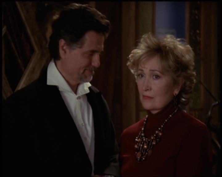 Charmed-Online-dot-net_5x21NecromancingTheStone2034.jpg Charmed-Online-dot-net_5x21NecromancingTheStone2034.jpg