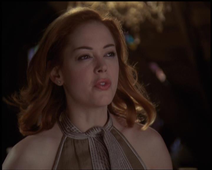 Charmed-Online-dot-net_5x21NecromancingTheStone2055.jpg Charmed-Online-dot-net_5x21NecromancingTheStone2055.jpg