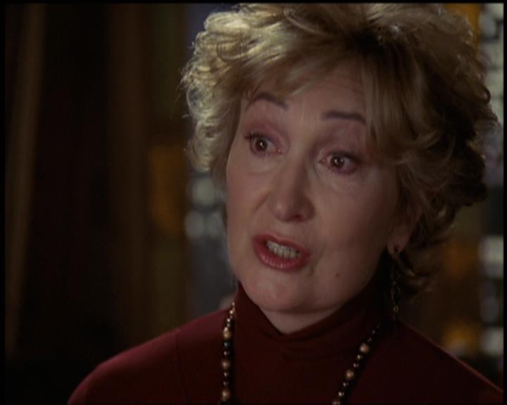 Charmed-Online-dot-net_5x21NecromancingTheStone2141.jpg Charmed-Online-dot-net_5x21NecromancingTheStone2141.jpg