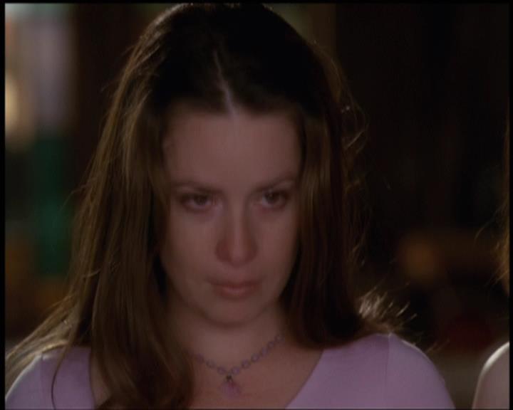 Charmed-Online-dot-net_5x21NecromancingTheStone2144.jpg Charmed-Online-dot-net_5x21NecromancingTheStone2144.jpg