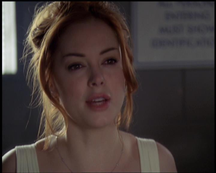 Charmed-Online-dot-net_5x21NecromancingTheStone2213.jpg Charmed-Online-dot-net_5x21NecromancingTheStone2213.jpg