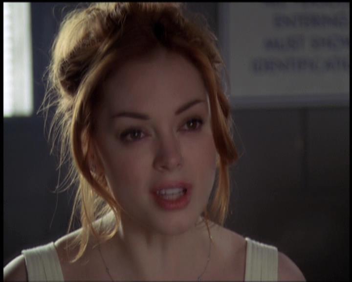 Charmed-Online-dot-net_5x21NecromancingTheStone2224.jpg Charmed-Online-dot-net_5x21NecromancingTheStone2224.jpg