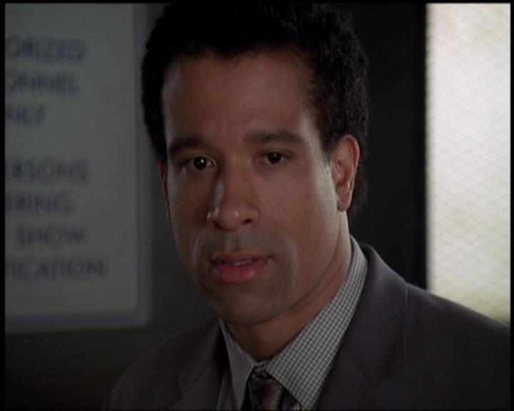 Charmed-Online-dot-net_5x21NecromancingTheStone2233.jpg Charmed-Online-dot-net_5x21NecromancingTheStone2233.jpg