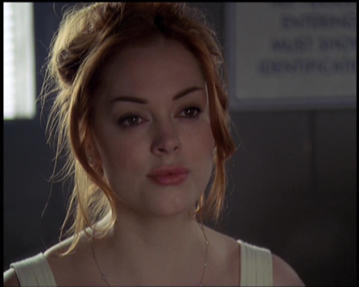 Charmed-Online-dot-net_5x21NecromancingTheStone2236.jpg Charmed-Online-dot-net_5x21NecromancingTheStone2236.jpg