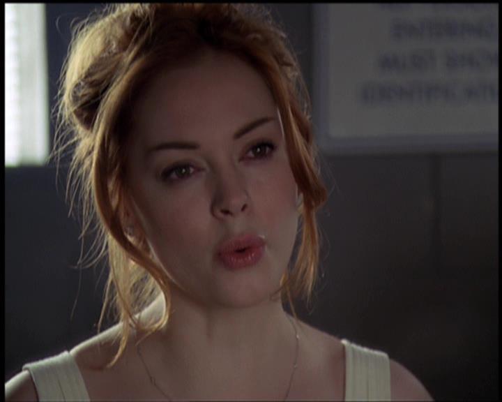 Charmed-Online-dot-net_5x21NecromancingTheStone2239.jpg Charmed-Online-dot-net_5x21NecromancingTheStone2239.jpg