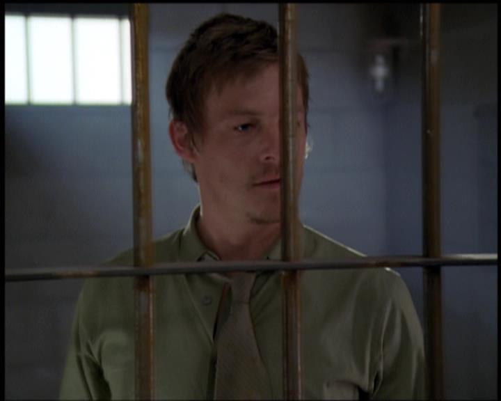 Charmed-Online-dot-net_5x21NecromancingTheStone2247.jpg Charmed-Online-dot-net_5x21NecromancingTheStone2247.jpg