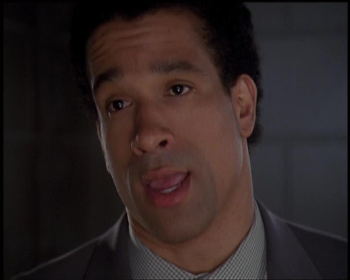 Charmed-Online-dot-net_5x21NecromancingTheStone2253.jpg Charmed-Online-dot-net_5x21NecromancingTheStone2253.jpg