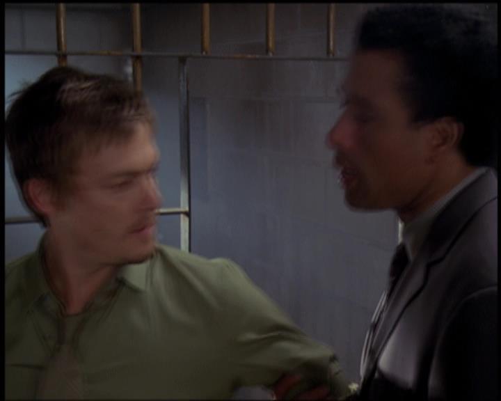 Charmed-Online-dot-net_5x21NecromancingTheStone2256.jpg Charmed-Online-dot-net_5x21NecromancingTheStone2256.jpg