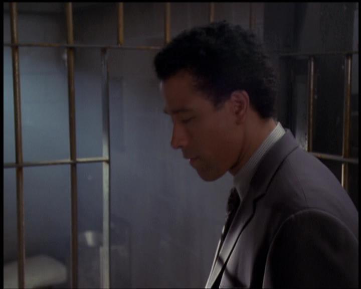 Charmed-Online-dot-net_5x21NecromancingTheStone2261.jpg Charmed-Online-dot-net_5x21NecromancingTheStone2261.jpg