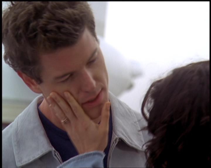 Charmed-Online-dot-net_5x21NecromancingTheStone2337.jpg Charmed-Online-dot-net_5x21NecromancingTheStone2337.jpg