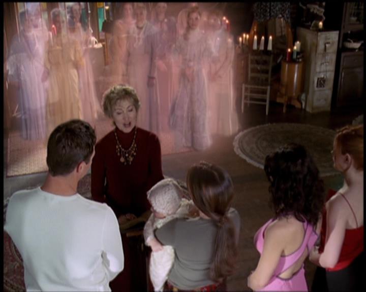 Charmed-Online-dot-net_5x21NecromancingTheStone2400.jpg Charmed-Online-dot-net_5x21NecromancingTheStone2400.jpg