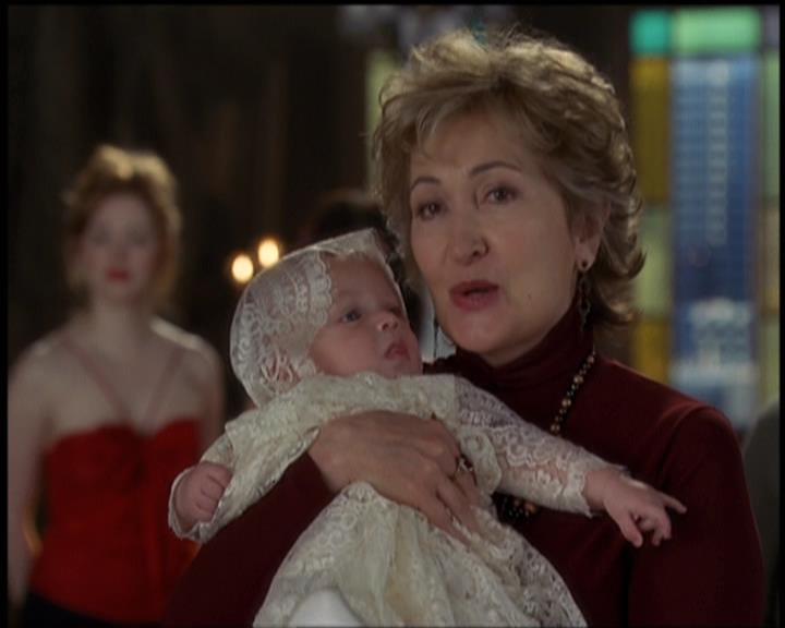 Charmed-Online-dot-net_5x21NecromancingTheStone2435.jpg Charmed-Online-dot-net_5x21NecromancingTheStone2435.jpg