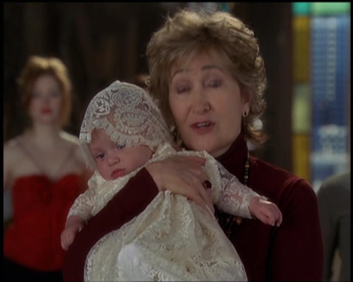 Charmed-Online-dot-net_5x21NecromancingTheStone2443.jpg Charmed-Online-dot-net_5x21NecromancingTheStone2443.jpg