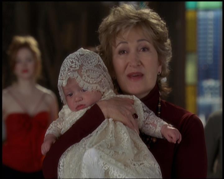 Charmed-Online-dot-net_5x21NecromancingTheStone2449.jpg Charmed-Online-dot-net_5x21NecromancingTheStone2449.jpg