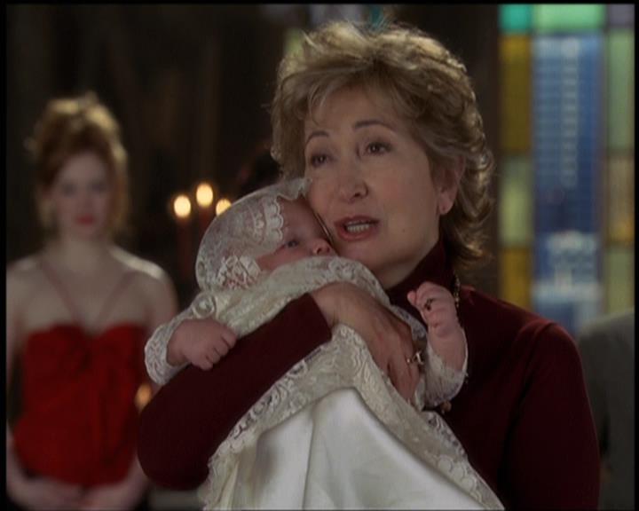 Charmed-Online-dot-net_5x21NecromancingTheStone2452.jpg Charmed-Online-dot-net_5x21NecromancingTheStone2452.jpg