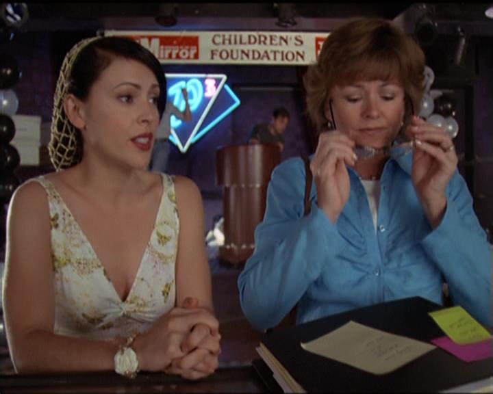 Charmed-Online-dot-net_5x22-5x23OhMyGoddess0752.jpg Charmed-Online-dot-net_5x22-5x23OhMyGoddess0752.jpg