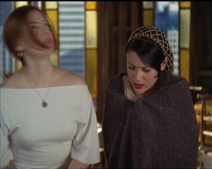 Charmed-Online-dot-net_5x22-5x23OhMyGoddess0975.jpg
