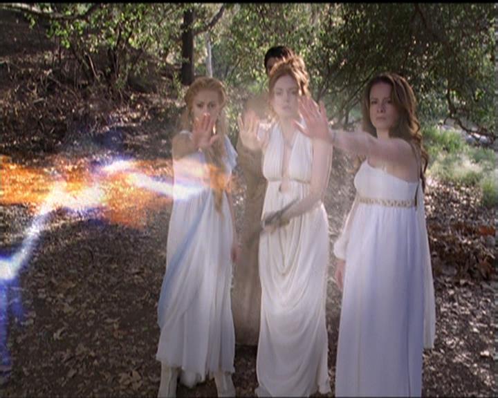 Charmed-Online-dot-net_5x22-5x23OhMyGoddess2988.jpg Charmed-Online-dot-net_5x22-5x23OhMyGoddess2988.jpg
