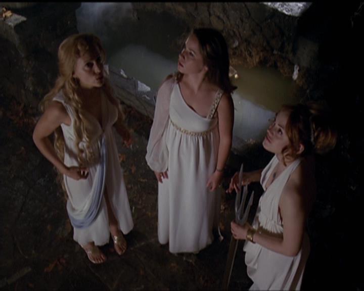 Charmed-Online-dot-net_5x22-5x23OhMyGoddess3170.jpg