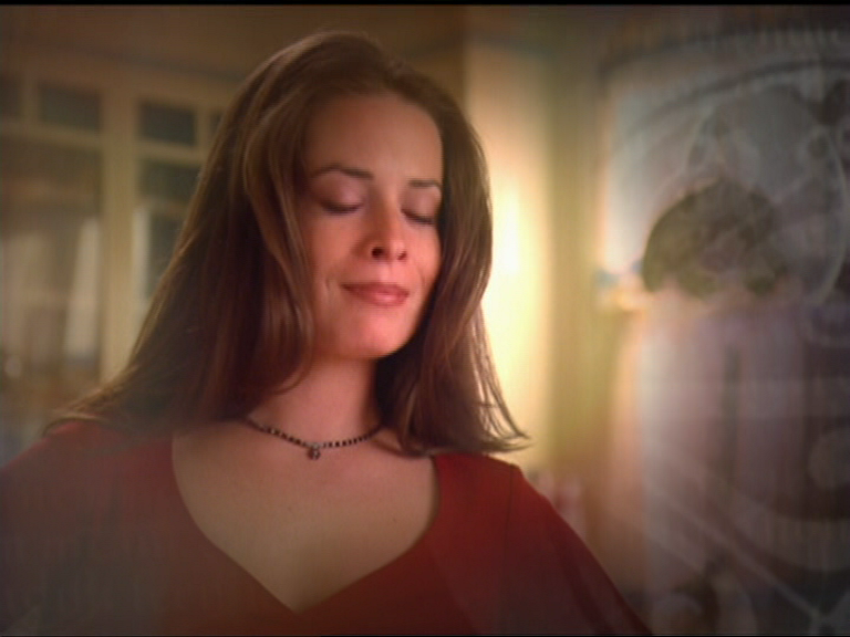 charmed-online_dot_net_OpeningCreditsS5-00037.png