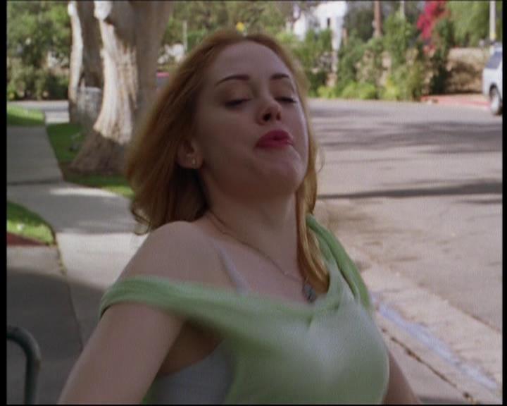 Charmed-Online_dot_net-601ValhalleyoftheDolls0285.jpg Charmed-Online_dot_net-601ValhalleyoftheDolls0285.jpg