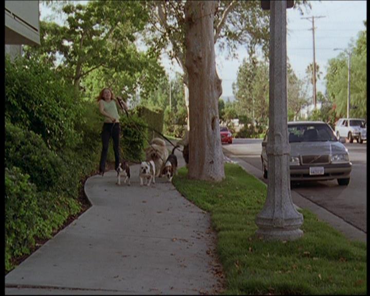 Charmed-Online_dot_net-601ValhalleyoftheDolls0286.jpg Charmed-Online_dot_net-601ValhalleyoftheDolls0286.jpg