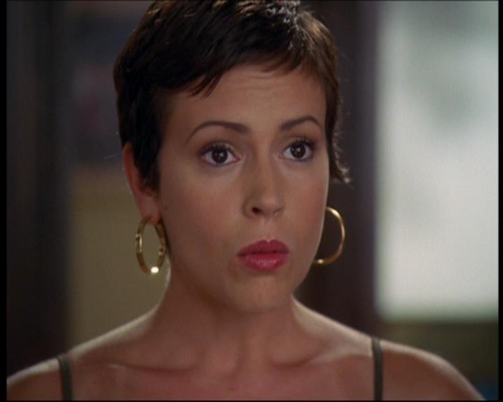 Charmed-Online_dot_net-601ValhalleyoftheDolls0607.jpg Charmed-Online_dot_net-601ValhalleyoftheDolls0607.jpg