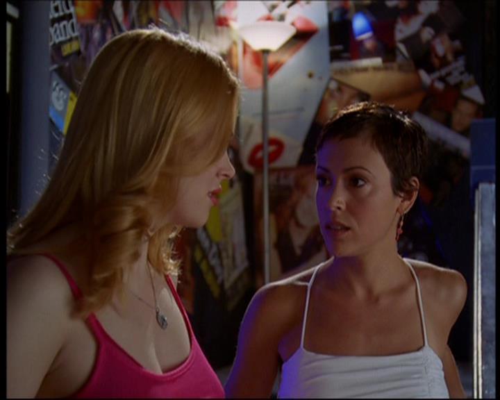 Charmed-Online_dot_net-601ValhalleyoftheDolls0747.jpg Charmed-Online_dot_net-601ValhalleyoftheDolls0747.jpg