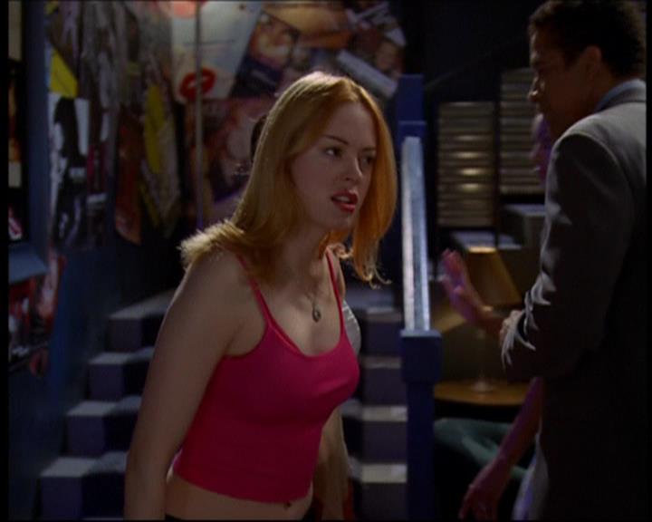 Charmed-Online_dot_net-601ValhalleyoftheDolls0763.jpg Charmed-Online_dot_net-601ValhalleyoftheDolls0763.jpg