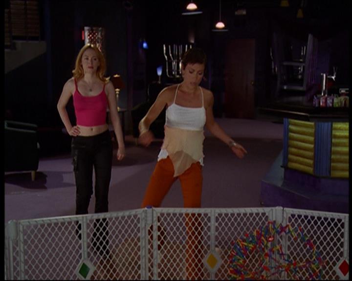 Charmed-Online_dot_net-601ValhalleyoftheDolls0784.jpg Charmed-Online_dot_net-601ValhalleyoftheDolls0784.jpg