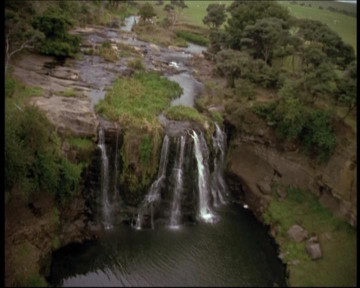 Charmed-Online_dot_net-601ValhalleyoftheDolls0846.jpg Charmed-Online_dot_net-601ValhalleyoftheDolls0846.jpg