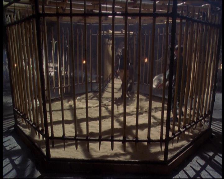 Charmed-Online_dot_net-601ValhalleyoftheDolls0969.jpg Charmed-Online_dot_net-601ValhalleyoftheDolls0969.jpg