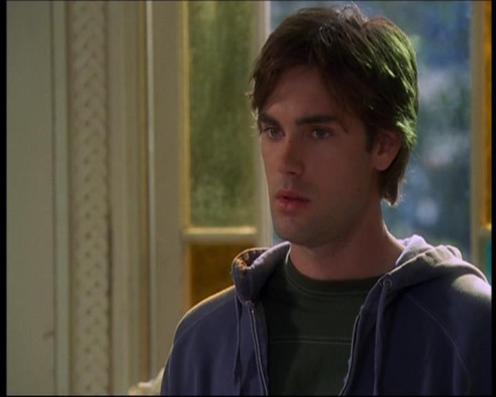 Charmed-Online_dot_net-601ValhalleyoftheDolls1159.jpg Charmed-Online_dot_net-601ValhalleyoftheDolls1159.jpg