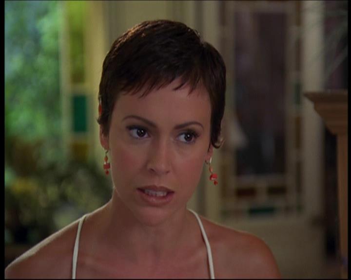 Charmed-Online_dot_net-601ValhalleyoftheDolls1163.jpg Charmed-Online_dot_net-601ValhalleyoftheDolls1163.jpg