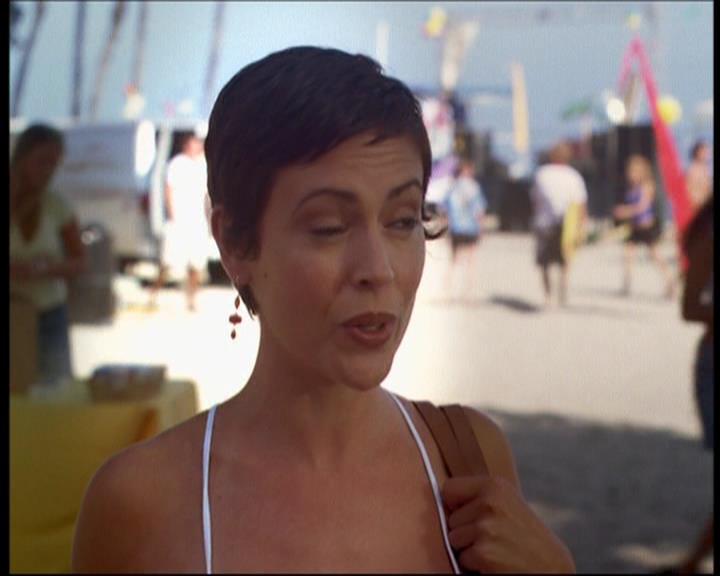 Charmed-Online_dot_net-601ValhalleyoftheDolls1203.jpg Charmed-Online_dot_net-601ValhalleyoftheDolls1203.jpg