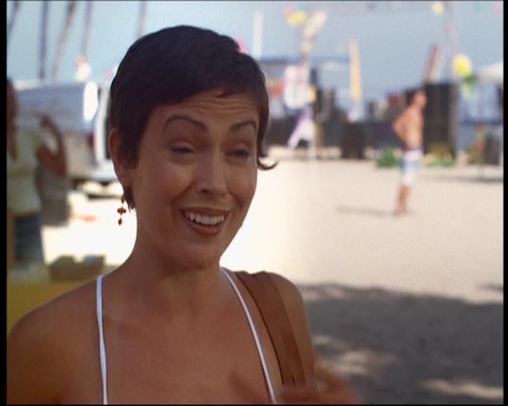 Charmed-Online_dot_net-601ValhalleyoftheDolls1219.jpg Charmed-Online_dot_net-601ValhalleyoftheDolls1219.jpg