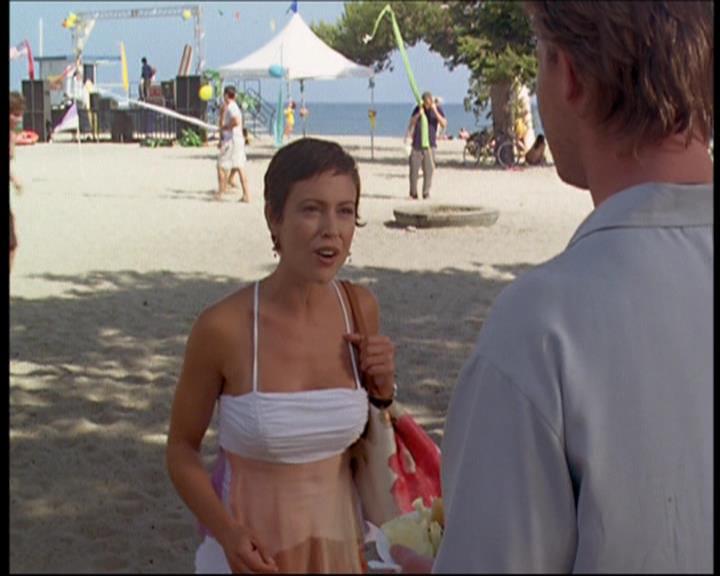 Charmed-Online_dot_net-601ValhalleyoftheDolls1235.jpg Charmed-Online_dot_net-601ValhalleyoftheDolls1235.jpg