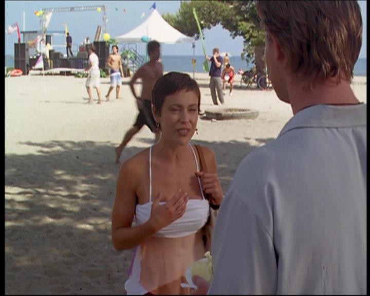 Charmed-Online_dot_net-601ValhalleyoftheDolls1236.jpg Charmed-Online_dot_net-601ValhalleyoftheDolls1236.jpg